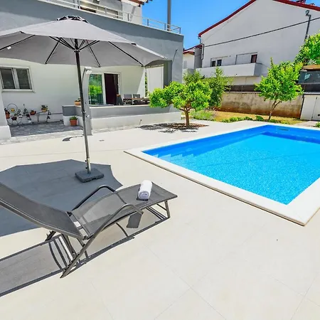 Apartman Andelka Zara Esterno foto